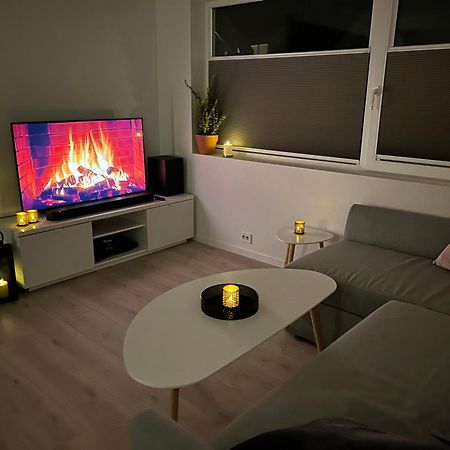 Sorlandsidyll Med Svommebasseng! Apartment Kristiansand Exterior photo