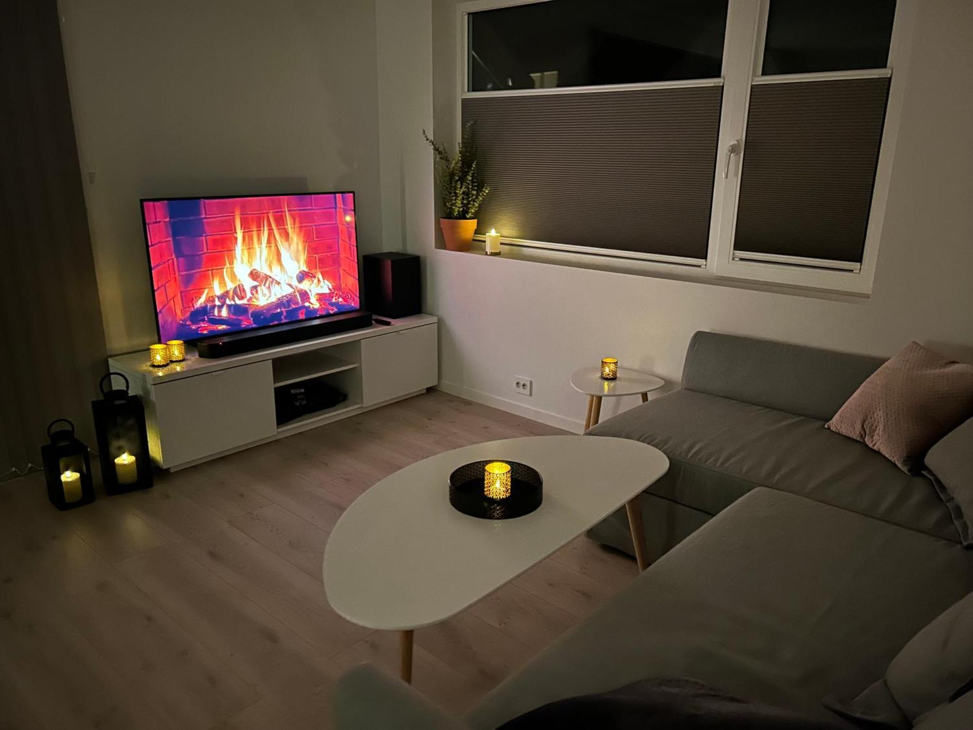 Sorlandsidyll Med Svommebasseng! Apartment Kristiansand Exterior photo